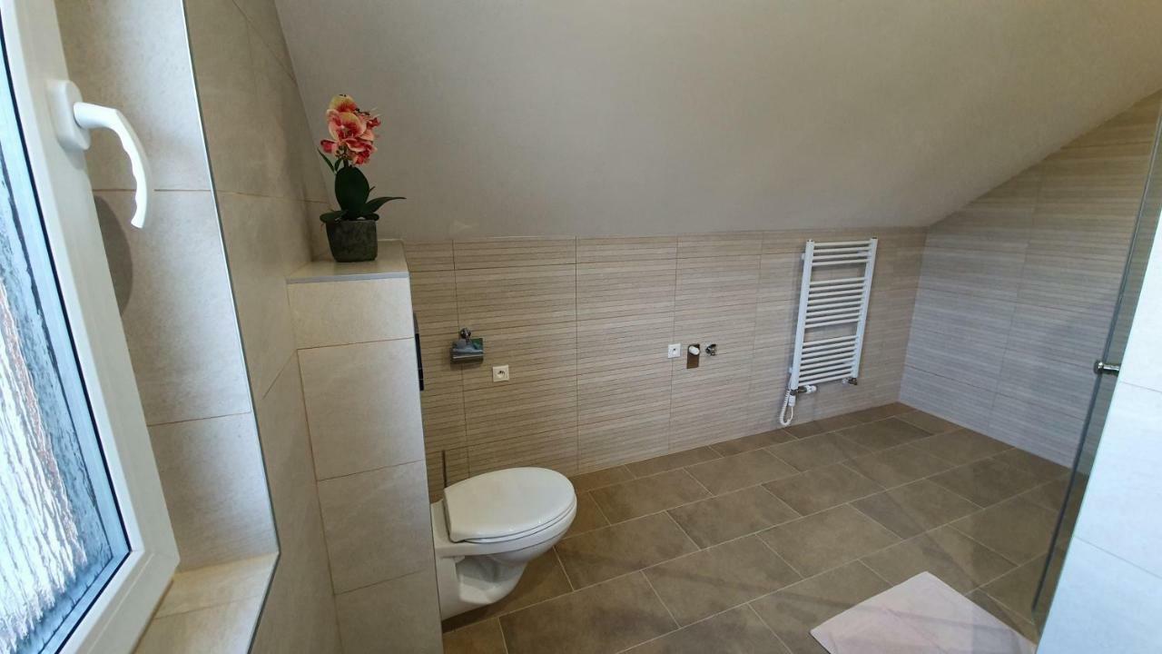 Chaty Krusetnica S Luxusnym Privatnym Wellness Exterior foto